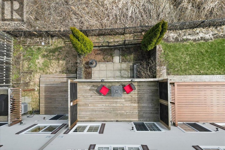 29649863/628-pepperville-crescent/emerald-meadowstrailwest/ottawa/ontario/K2M0E8_35