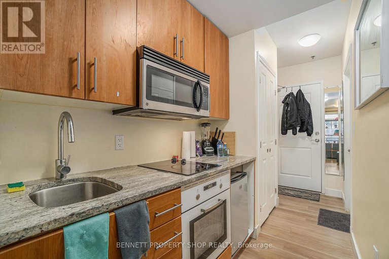 28339261/313-429-kent-street/ottawa-centre/ottawa/ontario/K2P1B5_9