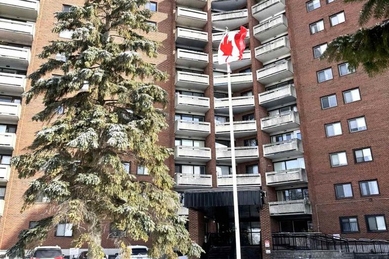 29488191/706-3100-carling-avenue/bayshore/ottawa/ontario/K2B6J6_18