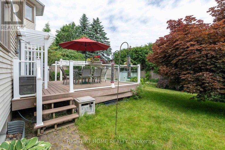 28541779/21-hime-crescent/hunt-club-park/ottawa/ontario/K1G4S1_40