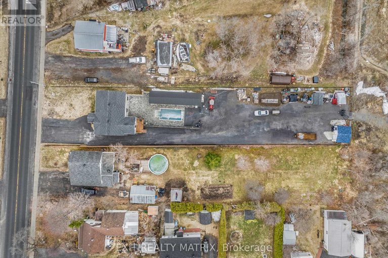 29241507/213-longueuil-street/lorignal/champlain/ontario/K0B1K0_32