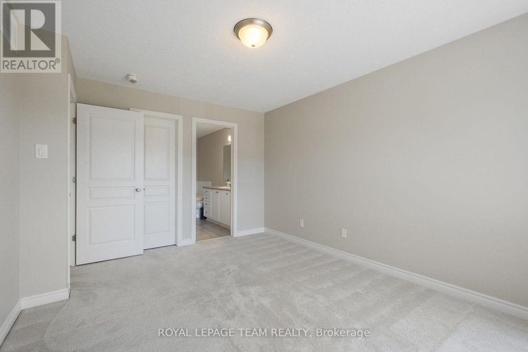 28884791/273-shinleaf-crescent/mer-bleuebradley-estatesanderson-park/ottawa/ontario/K1W0J2_31