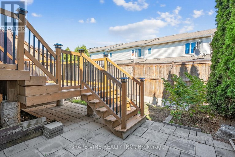28825028/9-stoneleigh-street/strandherd/ottawa/ontario/K2G7A2_32