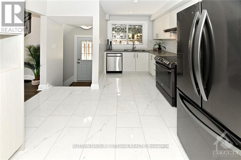 28362036/2675-marie-street/britannia/ottawa/ontario/K2B7E3_20
