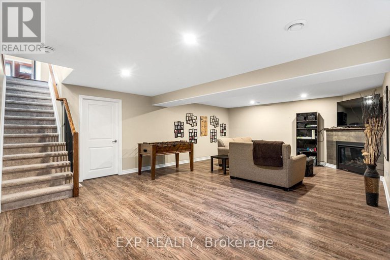 29215004/86-horton-street/mississippi-mills-ramsay-twp/mississippi-mills/ontario/K0A1A0_29