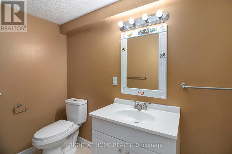 29025914/6357-st-louis-drive/hiawatha-parkconvent-glen/ottawa/ontario/K1C2X9_30