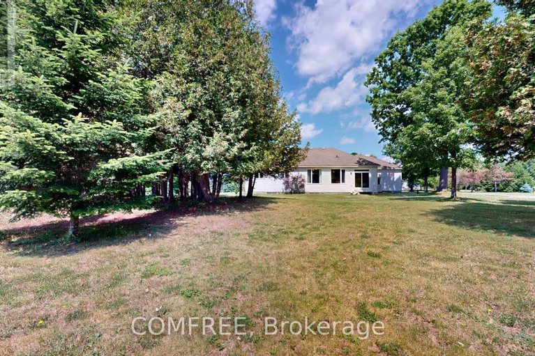 28538692/6959-viola-street/rideau-twp-s-of-reg-rd-6-w-of-mccordick-rd/ottawa/ontario/K0A2T0_28
