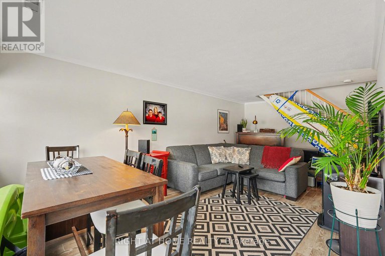 29439108/121-12-corkstown-road/lakeview-park/ottawa/ontario/K2H5B3_5