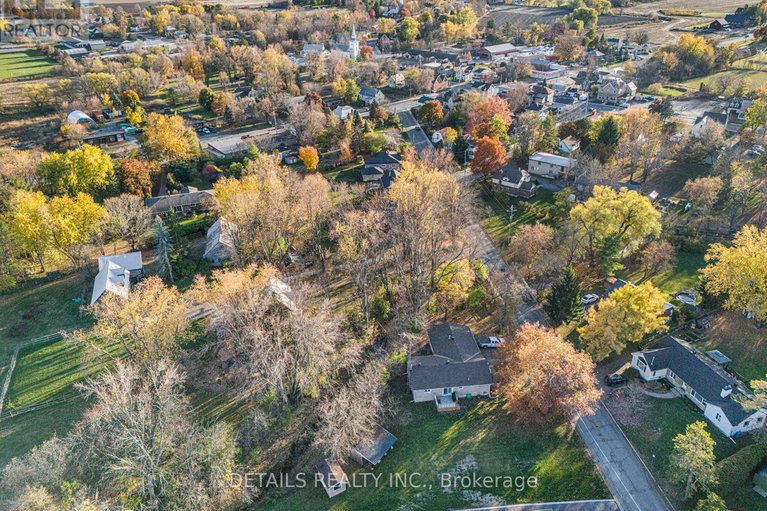 29374388/2298-james-craig-street/north-gower/ottawa/ontario/K0A2T0_24