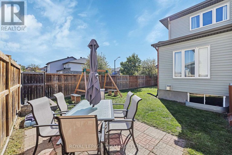 29014548/430-haresfield-court/riverside-southgloucester-glen/ottawa/ontario/K4M0B6_36