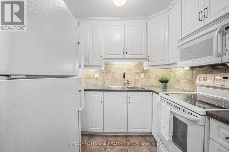28617119/1404-556-laurier-avenue-w/ottawa-centre/ottawa/ontario/K1R7X2_6