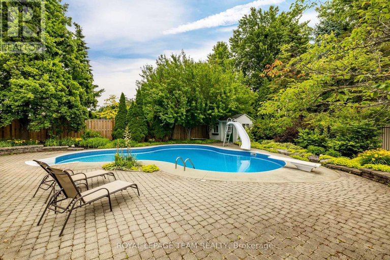 28726723/10-beechgrove-gardens/stittsville-south/ottawa/ontario/K2S1W5_44