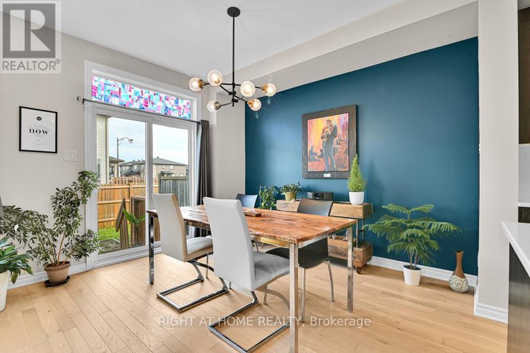 28304086/166-gardenpost-terrace/avalon-west/ottawa/ontario/K4A5G8_7
