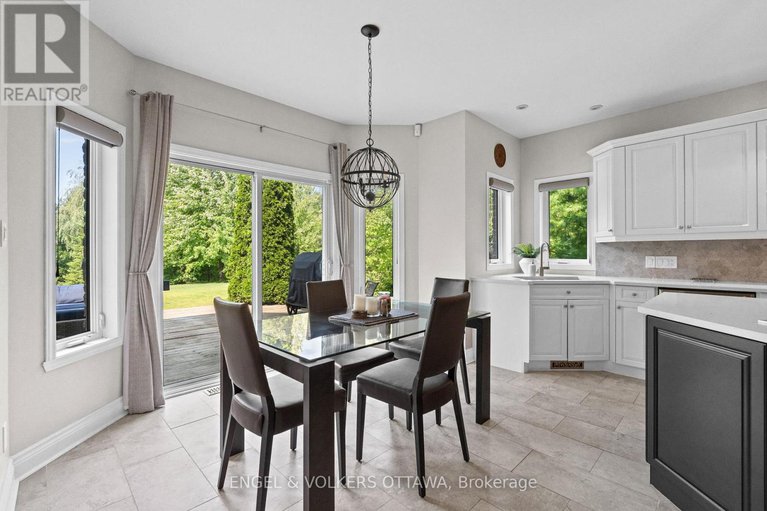 28853852/6163-elkwood-drive/greely/ottawa/ontario/K4P1N1_19