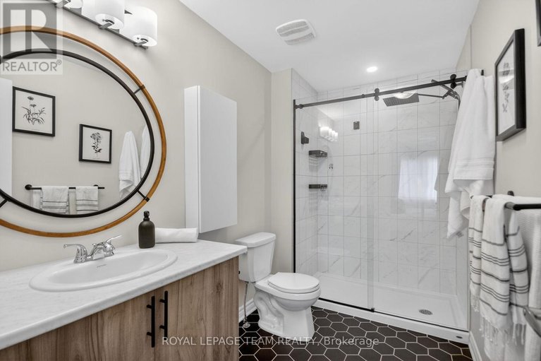 29645238/802-bascule-place/richmond/ottawa/ontario/K0A2Z0_20