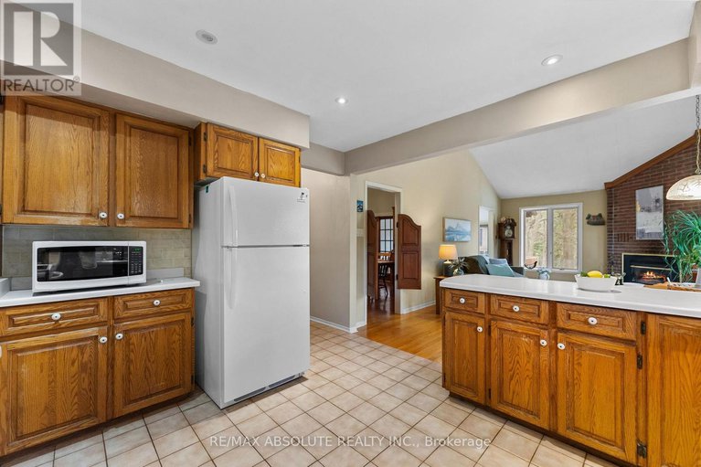 28683139/33-old-orchard-lane/mcnabbraeside-twps/mcnabbraeside/ontario/K7S3T3_15