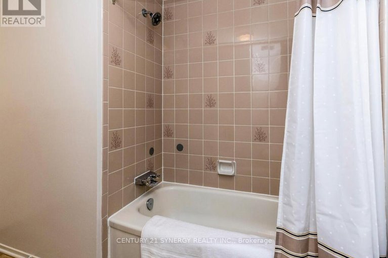 29610480/16-71-clarkson-crescent/katimavik/ottawa/ontario/K2L3C9_29