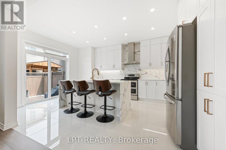 28424466/165-celestial-grove/half-moon-bay/ottawa/ontario/K2J6R6_15