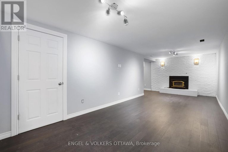 28304083/25-coldstream-drive/munster/ottawa/ontario/K0A3P0_37