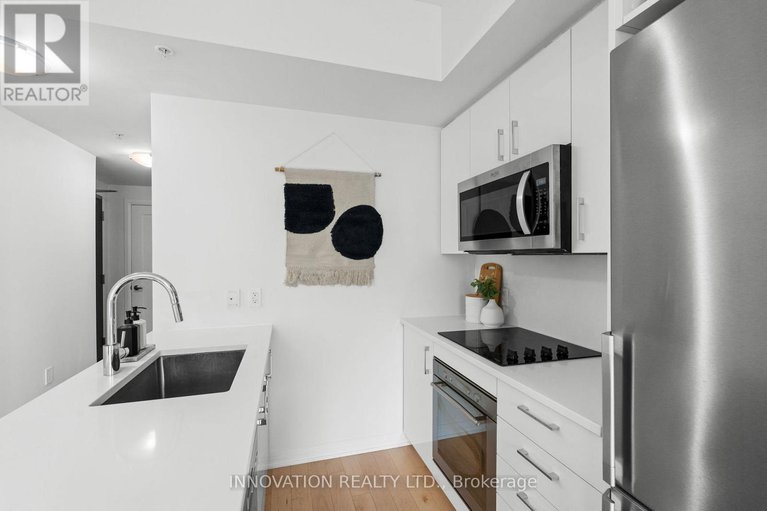 28527164/701-805-carling-avenue/west-centre-town/ottawa/ontario/K1S5W9_9