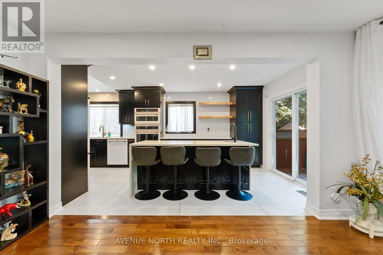 28875469/33-sarrazin-way/cedargrovefraserdale/ottawa/ontario/K2J4A5_8