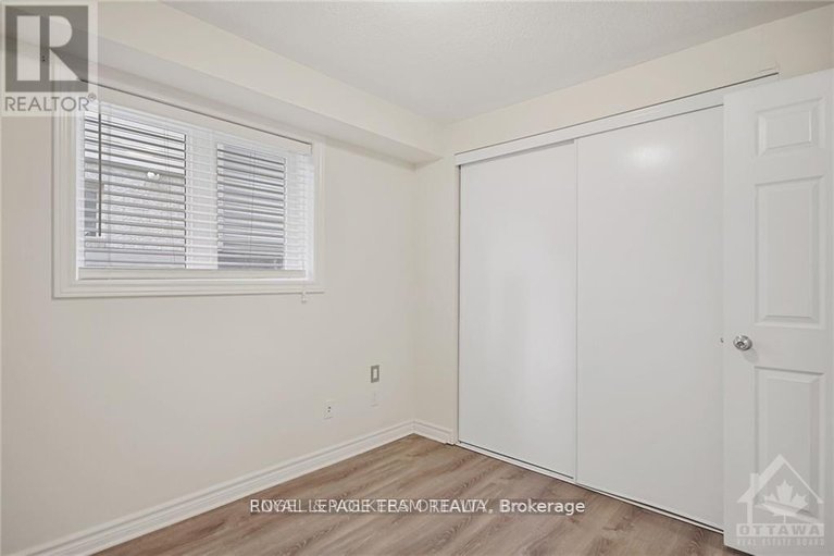 29585550/2-46-barnstone-drive/barrhaven-east/ottawa/ontario/K2G4R6_15