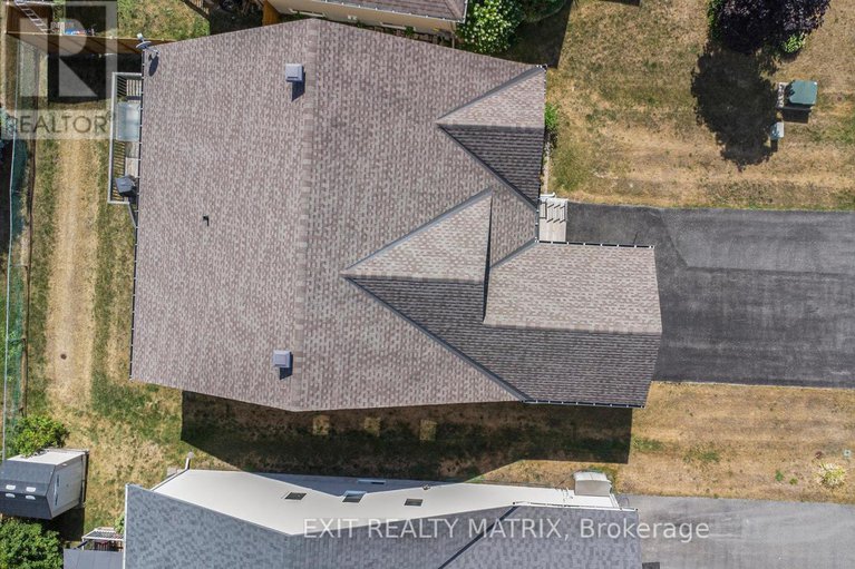 28777182/14-provost-street/north-stormont-finch-twp/north-stormont/ontario/K0A1R0_45