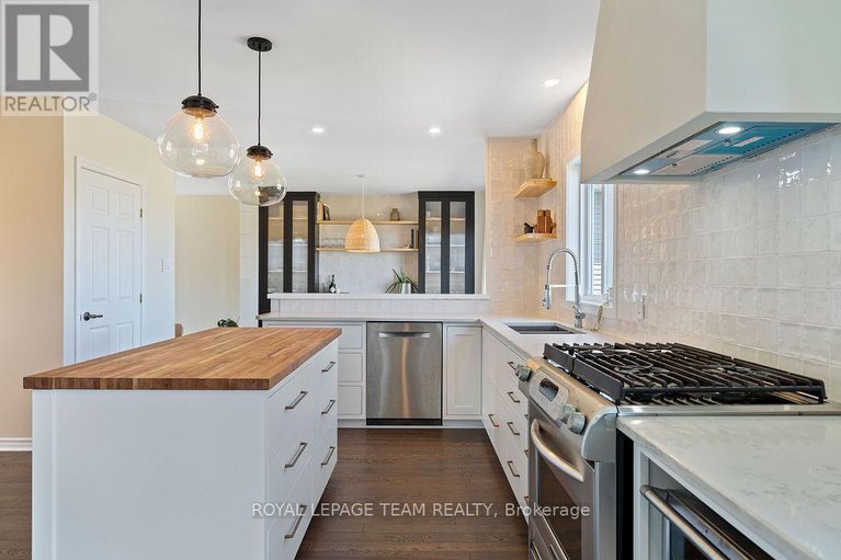 28471899/228-labelle-street/embrun/russell/ontario/K0A1W1_19