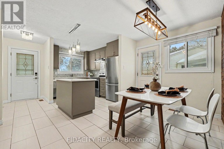 29399731/53-morton-drive/glencairnhazeldean/ottawa/ontario/K2L1W9_14