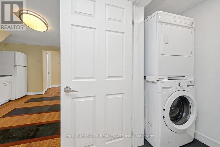 28557700/978-admiral-avenue/carlington/ottawa/ontario/K1Z6L9_14