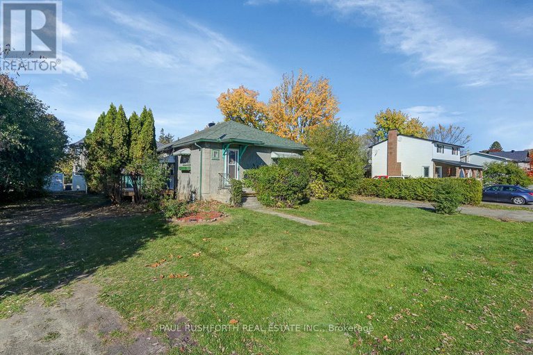 29052303/39-cote-de-neiges-road/meadowlandsst-claire-gardens/ottawa/ontario/K2G2C3_8