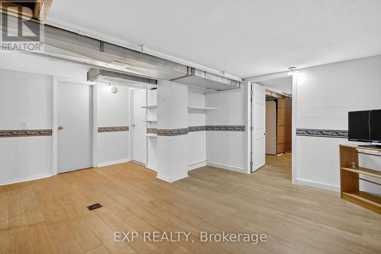 29093669/41-hwy-5-w-street/morrisburg/south-dundas/ontario/K0C1X0_22