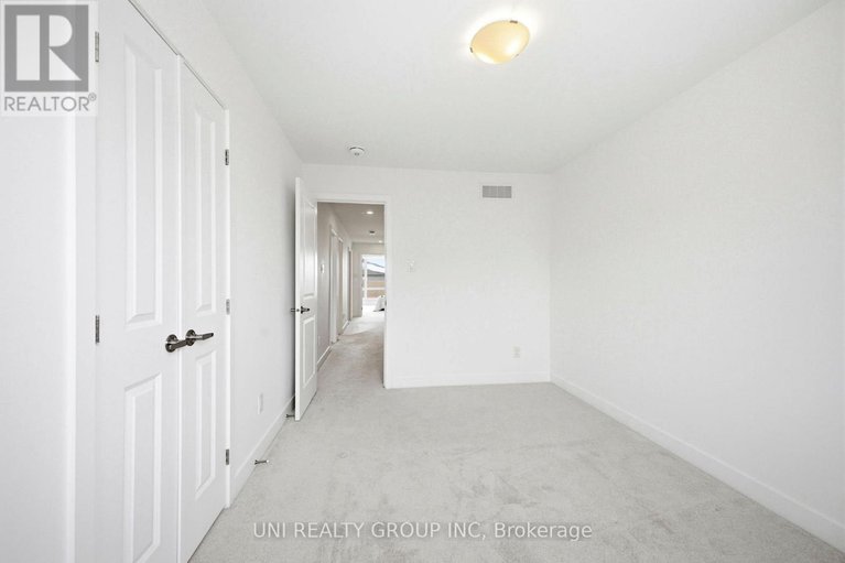 29428717/828-chipping-circle/riverside-southgloucester-glen/ottawa/ontario/K4M0E7_34