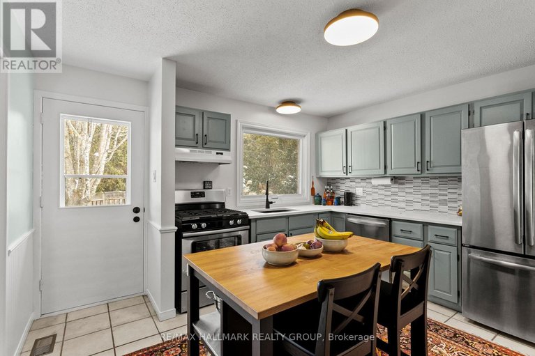 29447574/34-nanook-crescent/katimavik/ottawa/ontario/K2L2A7_12