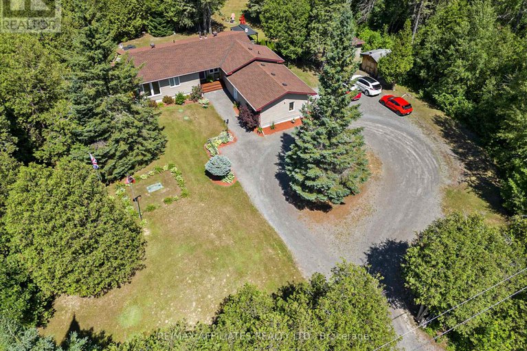 28652635/8185-jock-trail/goulbourn-twp-from-franktown-rdsouth-to-rideau/ottawa/ontario/K0A2Z0_47