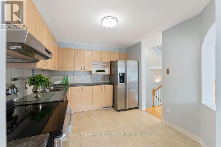 28485632/164-sorento-street/strandherd/ottawa/ontario/K2J0B4_12