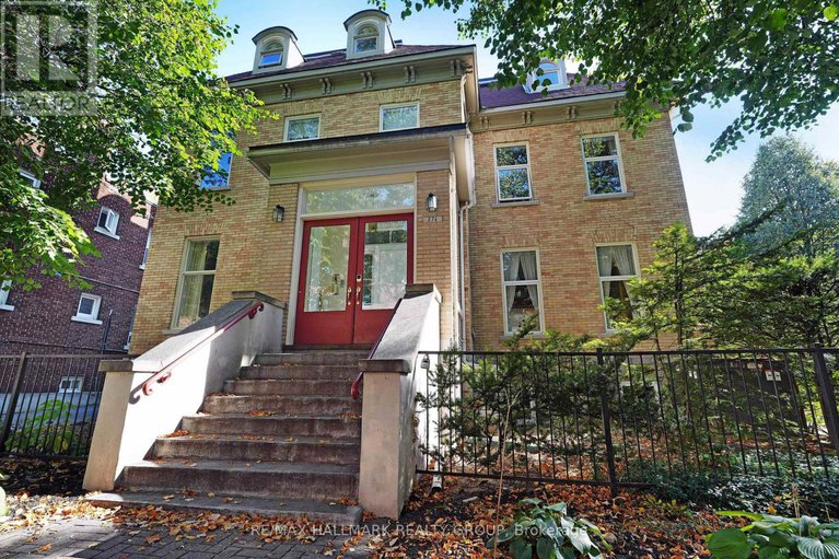28961457/5-274-daly-avenue/sandy-hill/ottawa/ontario/K1N6G5_7