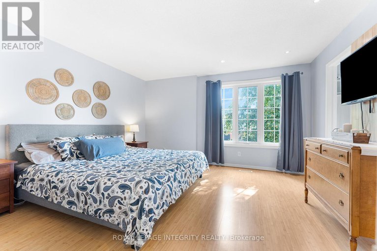 28929177/5-banchory-crescent/morgans-grantsouth-march/ottawa/ontario/K2K2V4_17