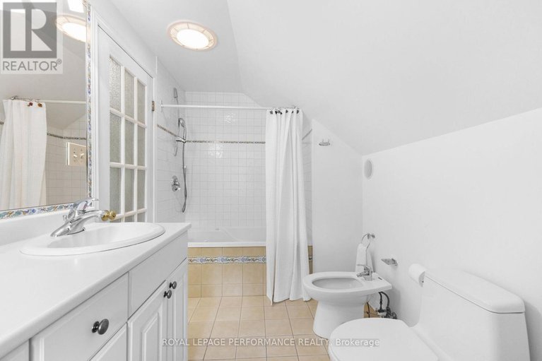 28480064/345-third-avenue/glebe/ottawa/ontario/K1S2K4_32