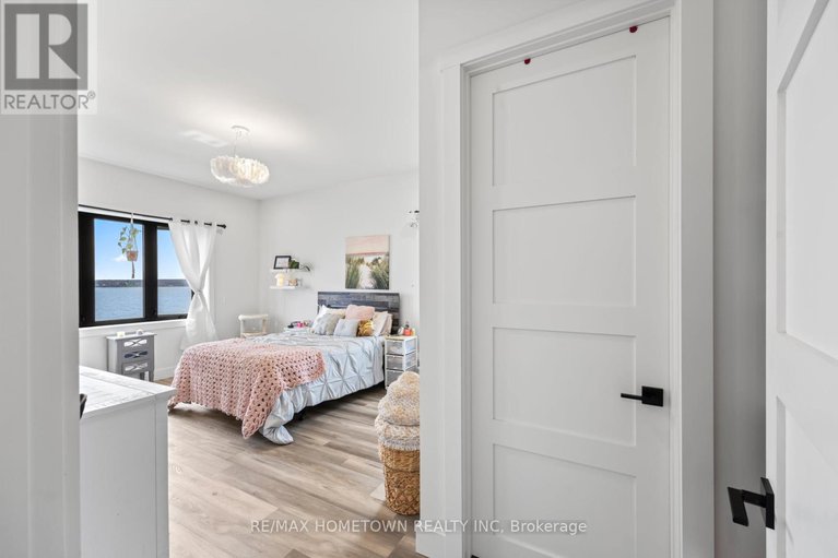 28237067/5-shoreside-way/augusta-twp/augusta/ontario/K6V5T1_34