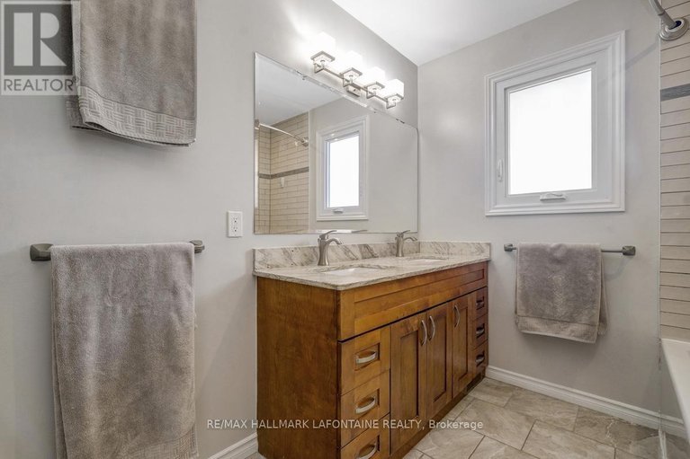 29125136/3365-daoust-avenue/sawmill-creektimbermill/ottawa/ontario/K1T1P3_26