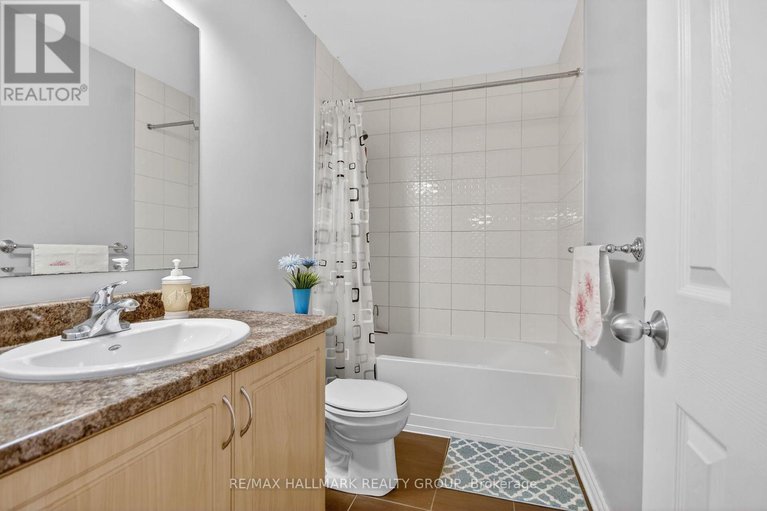 29406514/205-mancini-way/strandherd/ottawa/ontario/K2J5X4_31