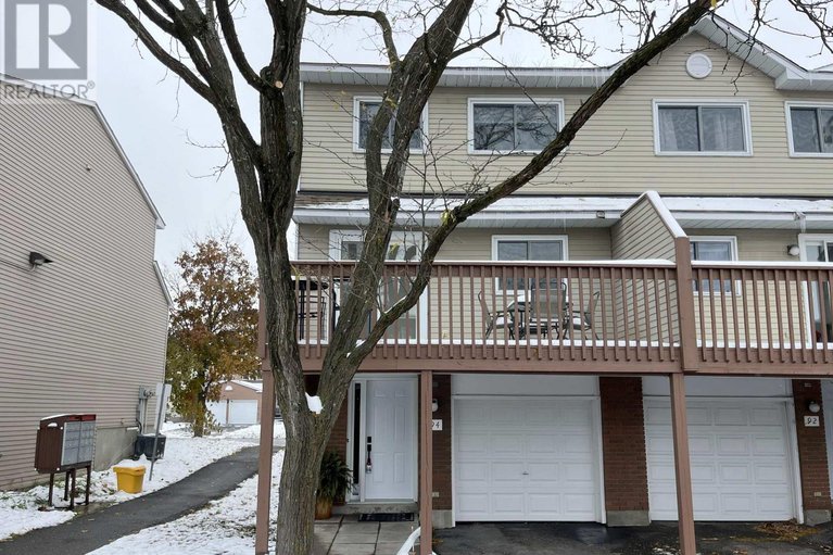 29093842/11-94-esterlawn-private/mckellar-heightsglabar-park/ottawa/ontario/K2A4C1_2