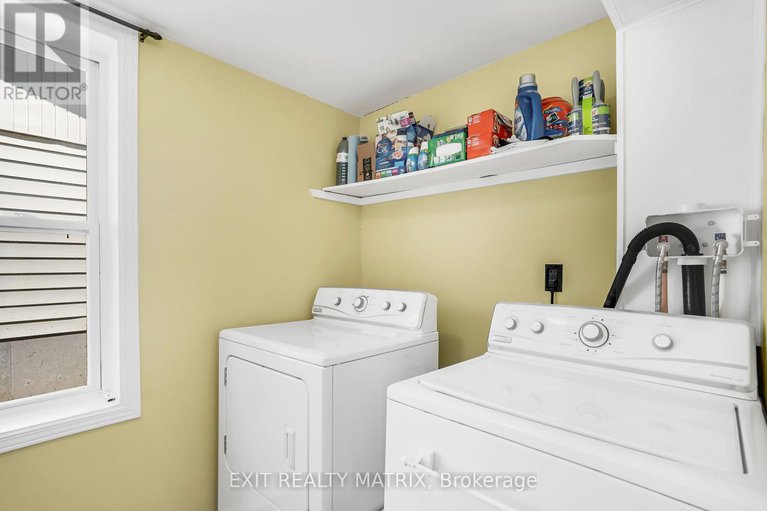 29071851/32-cockburn-street/north-stormont-finch-twp/north-stormont/ontario/K0C1G0_19