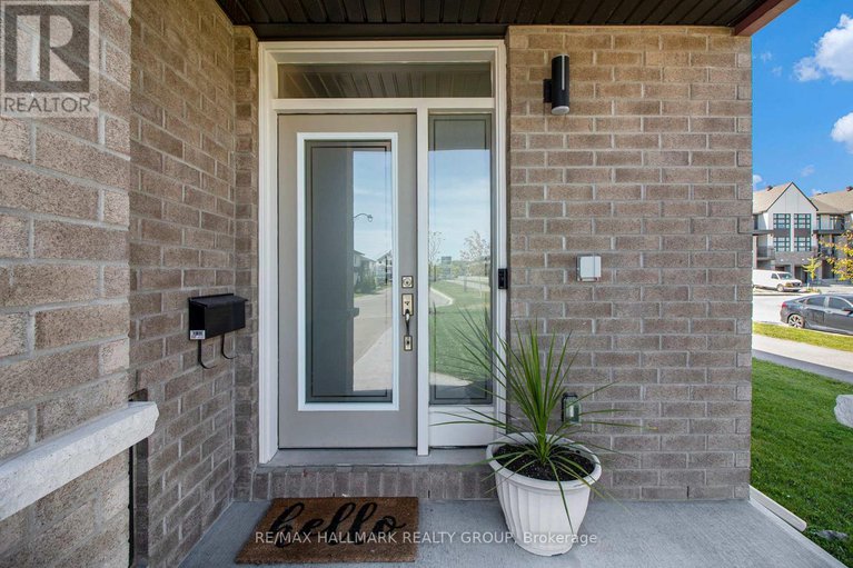 28862057/754-cairn-crescent/mer-bleuebradley-estatesanderson-park/ottawa/ontario/K1W0P4_3