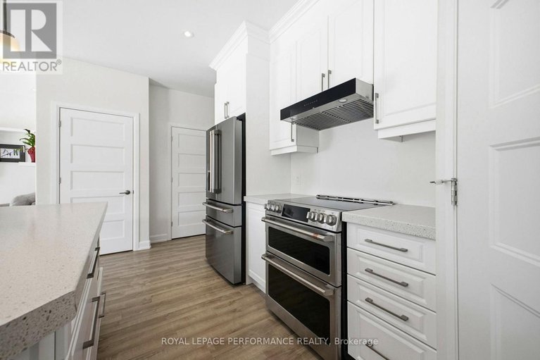 29682193/934-chablis-crescent/embrun/russell/ontario/K0A1W0_9