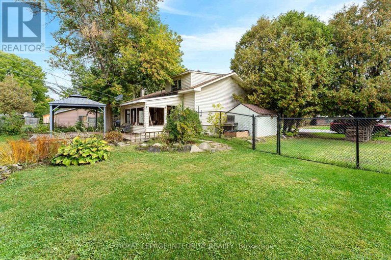 28928918/17-second-avenue/village-of-russell/russell/ontario/K4R1E2_26