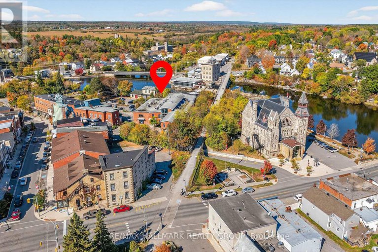 29155781/114-83-little-bridge-street/almonte/mississippi-mills/ontario/K0A1A0_43