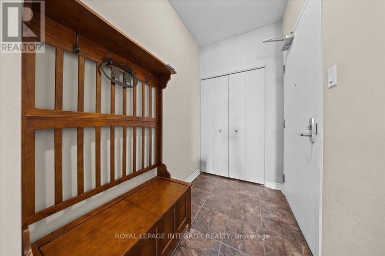 28654363/1907-70-landry-street/vanier/ottawa/ontario/K1L0A8_3