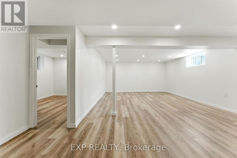 28900931/641-rouncey-road/emerald-meadowstrailwest/ottawa/ontario/K2V0P4_41